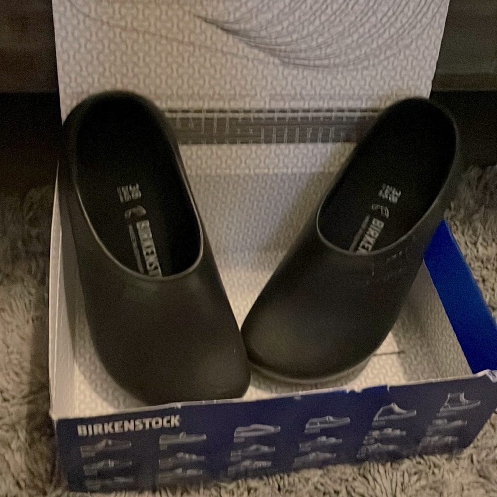 Never worn in original Box Profi-Birki Birkenstock professional clogs.